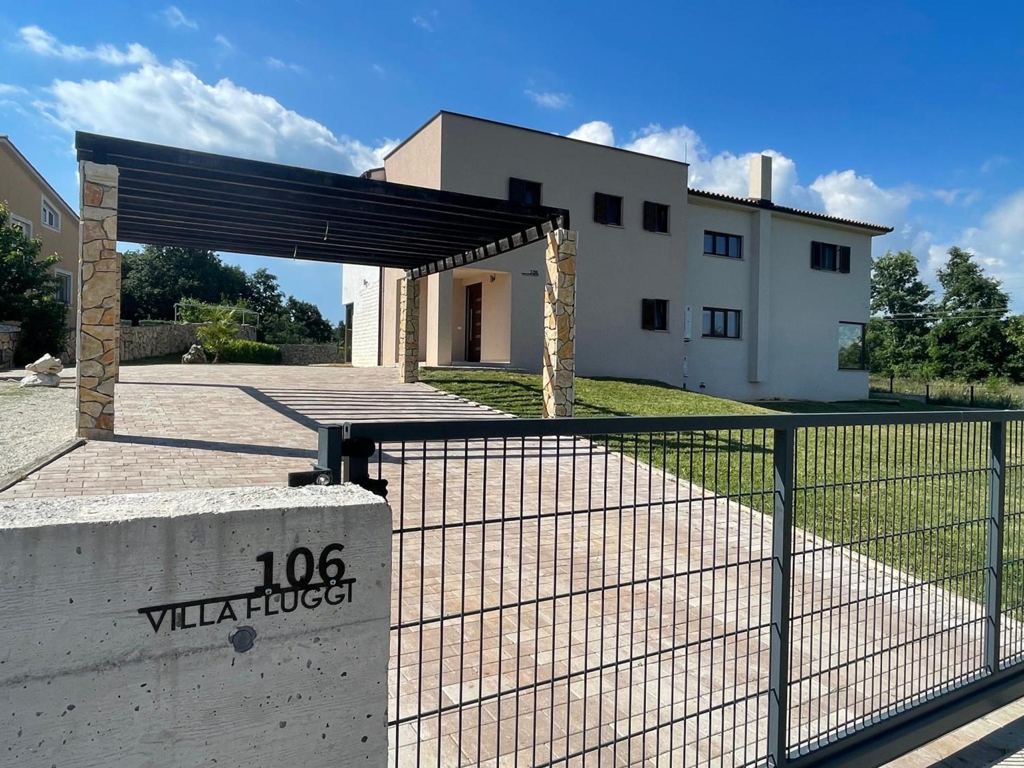 Villa Fluggi Near Labin Santalezi Exterior foto